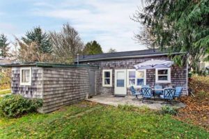 Quartermaster Cabin - Vashon Island Vacation Rental